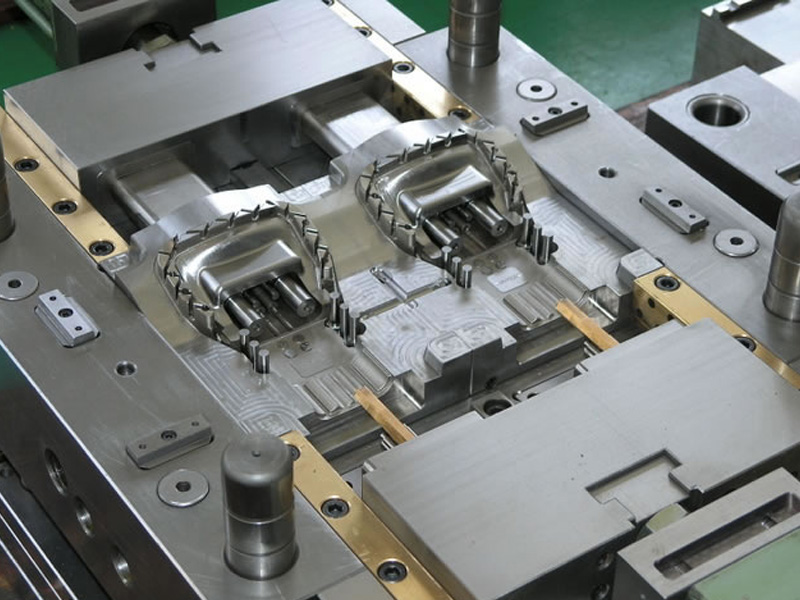 塑膠模具成型加工簡述(圖1) 塑膠模具成型加工簡述(圖1)